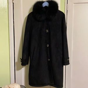 SUMMER SALE Dana Buchman BLK Suede coat with fur collar  L